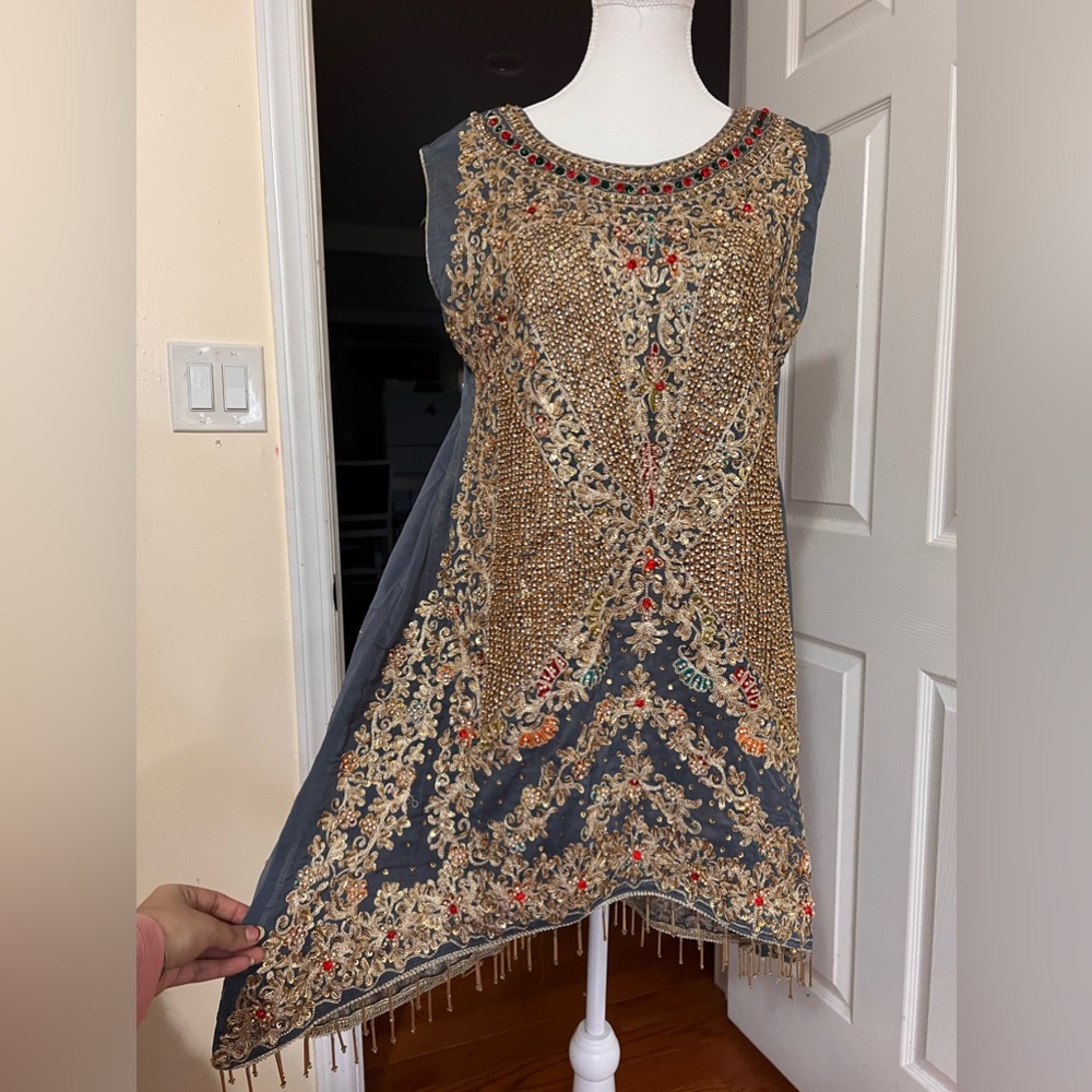 Dress with beautiful and heavy detail on top